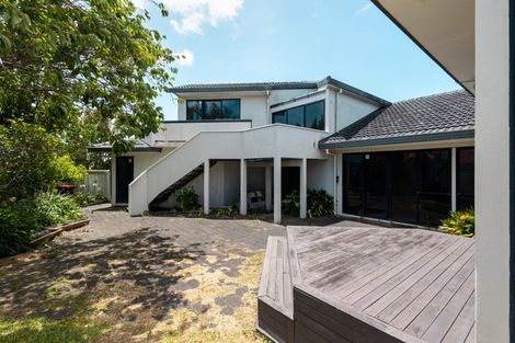 Photo of property in 20 Gillard Place, Eastern Beach, Auckland, 2012
