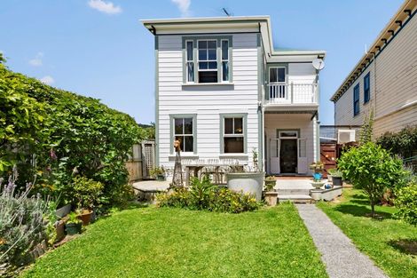 Photo of property in 31 Wilson Street, Newtown, Wellington, 6021