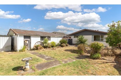 Photo of property in 24 Palmers Road, New Brighton, Christchurch, 8083