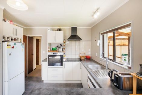 Photo of property in 30 Wills Crescent, Ashhurst, 4810