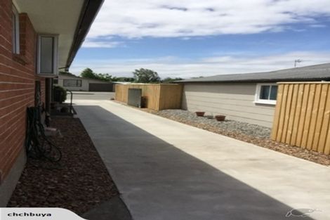 Photo of property in 71 Johns Road, Rangiora, 7400