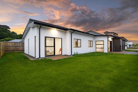 Photo of property in 3 Withers Crescent, Halswell, Christchurch, 8025