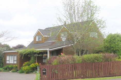 Photo of property in 1 Green Place, Richmond Heights, Taupo, 3330