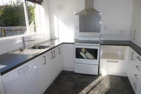 Photo of property in 1/12 Molesworth Place, Somerfield, Christchurch, 8024