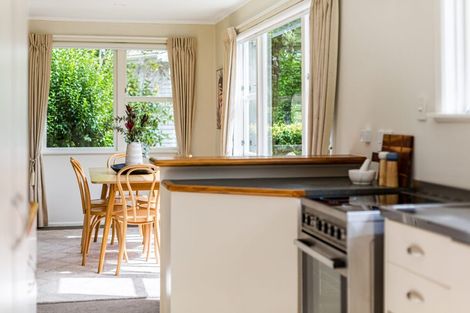 Photo of property in 36 Silverbirch Grove, Churton Park, Wellington, 6037