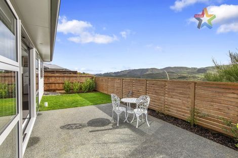 Photo of property in 5 Takapo Grove, Kelson, Lower Hutt, 5010