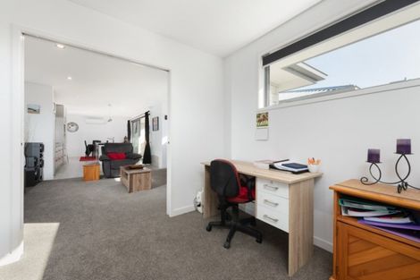 Photo of property in 9 Taioma Close, Papamoa, 3118