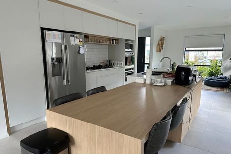 Photo of property in 54 Waituarua Drive, Takanini, 2112