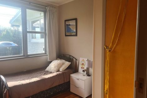 Photo of property in 64 Brandon Street, Featherston, 5710