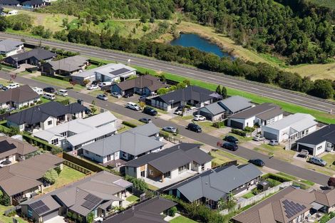 Photo of property in 17 Puhirake Crescent, Pyes Pa, Tauranga, 3112