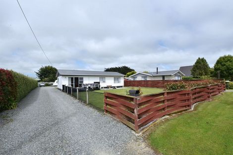 Photo of property in 74 Dalwharn Street, Wallacetown, 9816