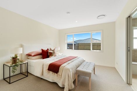 Photo of property in 43 Matenga Street, Waikanae, 5036