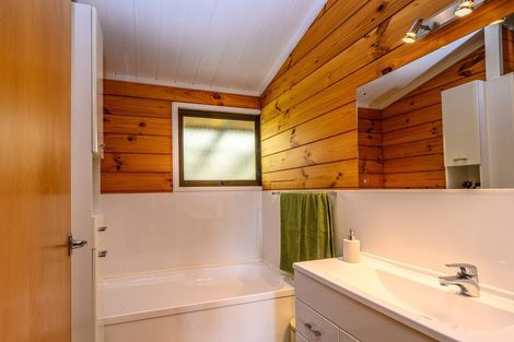 Photo of property in 25a Marchant Place, Westown, New Plymouth, 4310