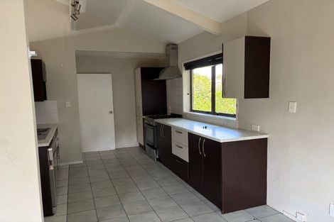 Photo of property in 224 Glamorgan Drive, Northcross, Auckland, 0630