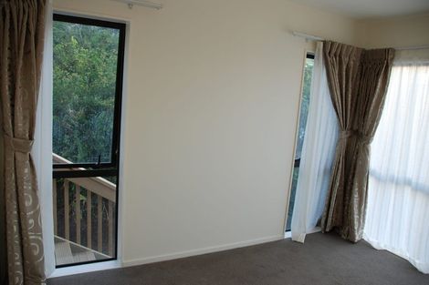 Photo of property in 25 Mulroy Place, Pinehill, Auckland, 0632