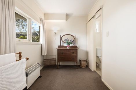 Photo of property in 4 Wilmshurst Place, Tawa, Wellington, 5028