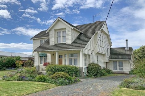 Photo of property in 51 Charlotte Street, Balclutha, 9230