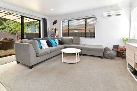 Photo of property in 39 Chic Gardens, Parakai, 0830