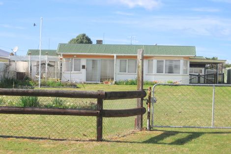 Photo of property in 204 The Square, Whangamata, 3620