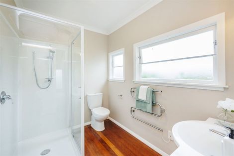 Photo of property in 25 Forbury Avenue, Takaro, Palmerston North, 4412