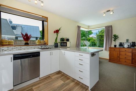 Photo of property in 42b Medina Crescent, Parklands, Christchurch, 8083