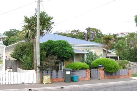 Photo of property in 17 Regent Street, Newtown, Wellington, 6021