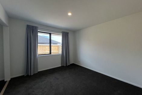 Photo of property in 32 Blue Jacket Drive, Halswell, Christchurch, 8025