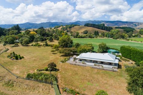 Photo of property in 521 Pohangina Road, Pohangina, Ashhurst, 4884