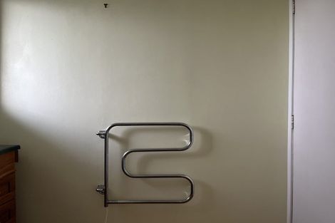 Photo of property in 6 Raines Avenue, Forrest Hill, Auckland, 0620