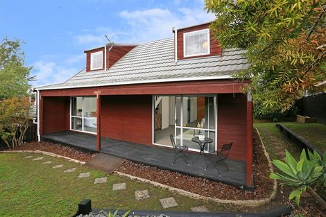 Photo of property in 2/37 Rhinevale Close, Henderson, Auckland, 0612