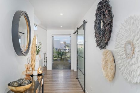 Photo of property in 9 Awatea Drive, Whitianga, 3510