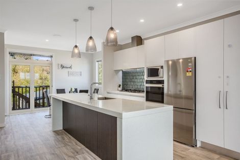 Photo of property in 6 Herewini Street, Titahi Bay, Porirua, 5022