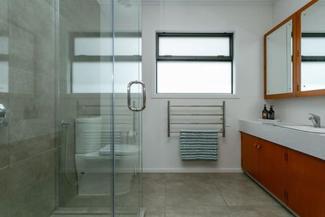 Photo of property in 47 Rainbow Drive, Rainbow Point, Taupo, 3330