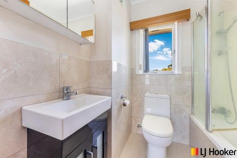 Photo of property in 61 Halver Road, Hillpark, Auckland, 2102