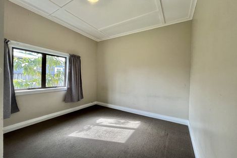 Photo of property in 93 Princess Street, Waitara, 4320