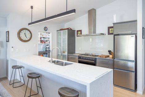 Photo of property in 19 Shalimar Place, Huntington, Hamilton, 3210