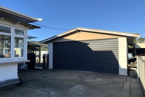 Photo of property in 33 Milton Road, Greymouth, 7805