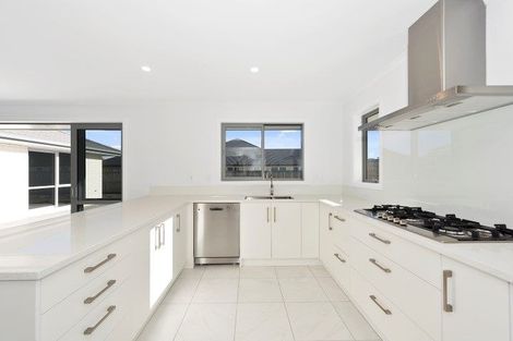 Photo of property in 39 Batten Drive, Flagstaff, Hamilton, 3210