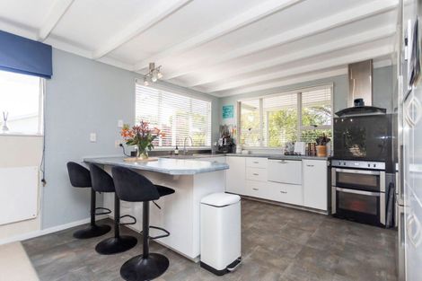 Photo of property in 101 Guy Street, Dannevirke, 4930