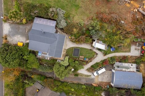 Photo of property in 24 Nore Street, Waihola, Milton, 9073