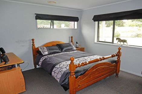 Photo of property in 159 Awamoa Road, Holmes Hill, Oamaru, 9492