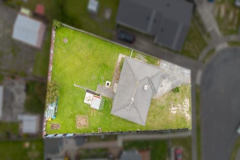 Photo of property in 17 Caduceus Place, Ascot Park, Porirua, 5024