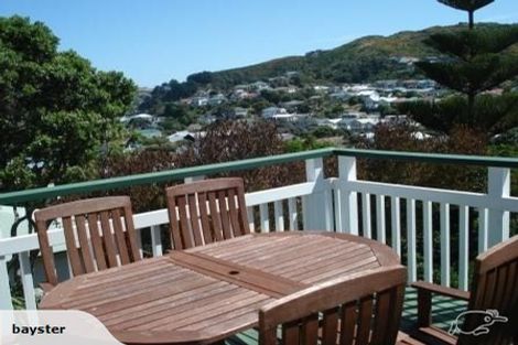 Photo of property in 28 Melbourne Road, Island Bay, Wellington, 6023