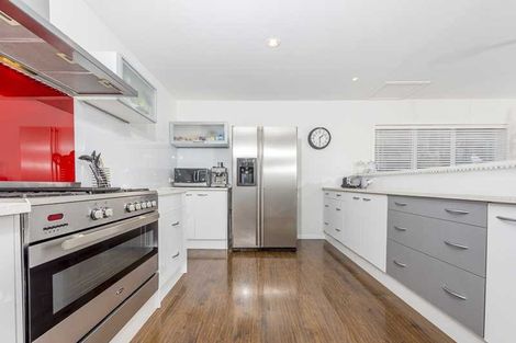 Photo of property in 123a Hobsonville Road, West Harbour, Auckland, 0618