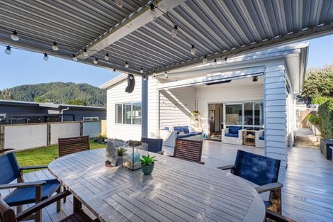 Photo of property in 10 Oceanair Drive, Pauanui, Hikuai, 3579