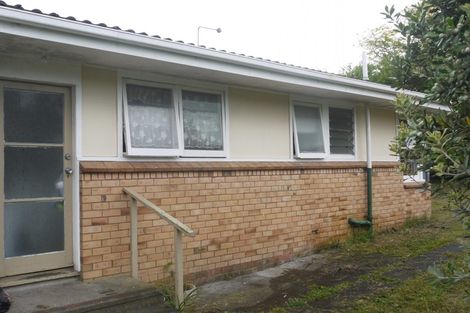 Photo of property in 2/9 Wells Road, Bucklands Beach, Auckland, 2012