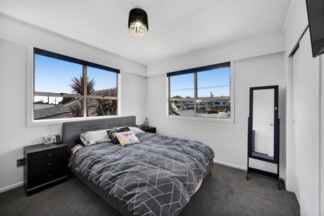 Photo of property in 164 Tukapa Street, Westown, New Plymouth, 4310