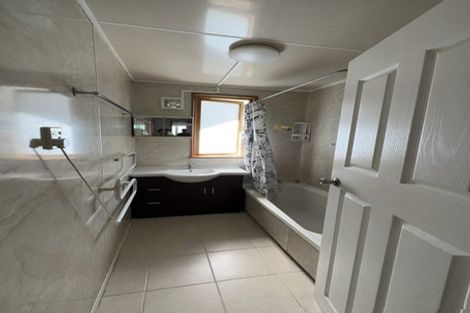 Photo of property in 4 Westland Road, Tuakau, 2121