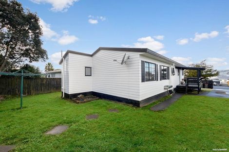 Photo of property in 9 Riserra Drive, Ranui, Auckland, 0612