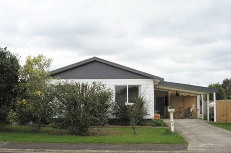 Photo of property in 29 Whitby Avenue, Whitianga, 3510